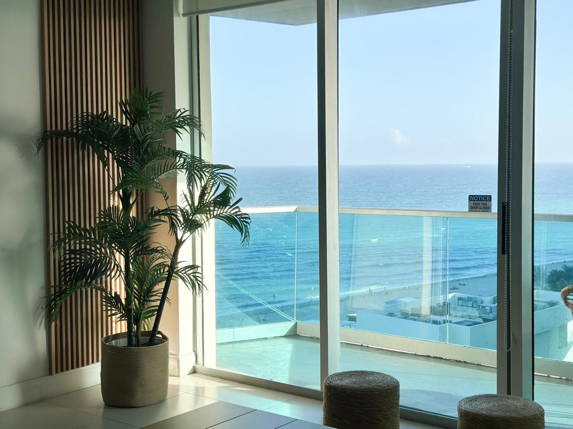 Departamento Frente Al Mar Con Salida Directa A Playa. Leilighet Hollywood Eksteriør bilde